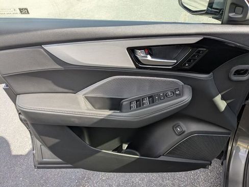 Certified 2025 Acura MDX SH-AWD image 32