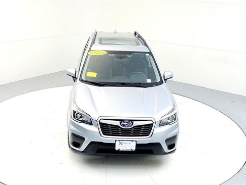 Used 2020 Subaru Forester Premium image 20