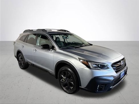 Used 2020 Subaru Outback Onyx Edition XT AWD/4WD image 4