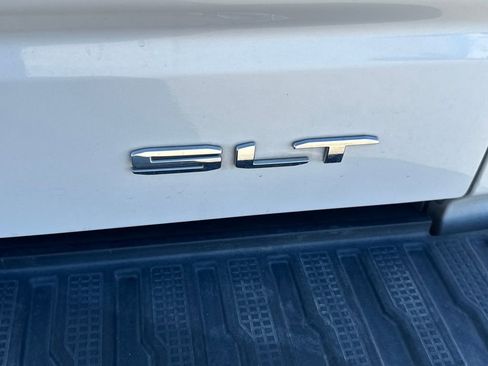 Used 2024 GMC Sierra 1500 SLT w/ SLT Premium Plus Package image 5
