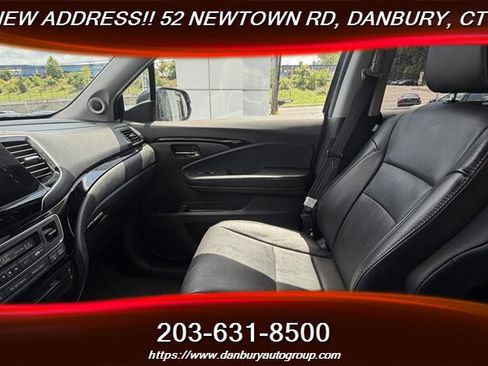 Used 2019 Honda Pilot Elite image 14