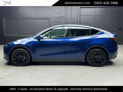 Used 2023 Tesla Model Y Long Range AWD/4WD image 4