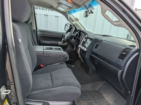 Used 2013 Toyota Tundra 4x4 Double Cab w/ Tow Pkg image 28