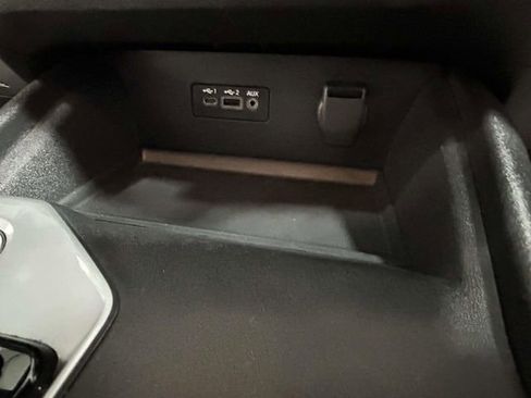 Used 2025 Nissan Altima 2.5 SV image 18