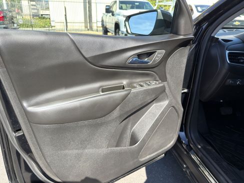 Used 2022 Chevrolet Equinox LT w/ LPO, Cargo Package FWD image 25