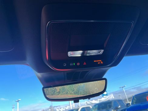 Used 2024 Chevrolet Blazer EV RS image 23