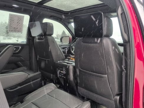 Used 2021 Chevrolet Tahoe Z71 w/ Rear Media and Nav Package image 46