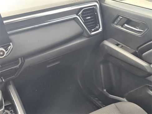 Used 2024 GMC Canyon Elevation w/ Convenience Package image 18