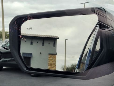 Certified 2025 Chevrolet Colorado Trail Boss image 24