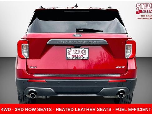 Used 2022 Ford Explorer XLT w/ Equipment Group 202A image 5