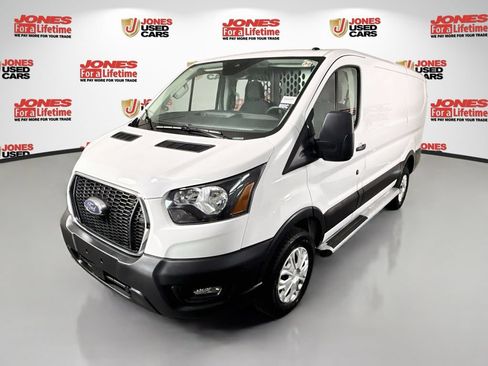 Used 2025 Ford Transit 250 Low Roof w/ Exterior Upgrade Package RWD image 12