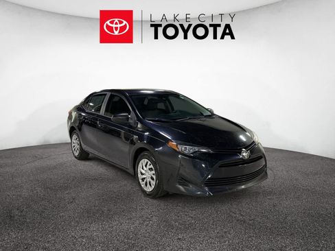 Used 2019 Toyota Corolla LE image 9
