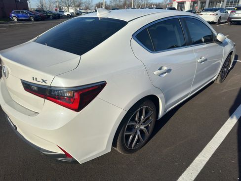 Used 2021 Acura ILX w/Premium Package image 11