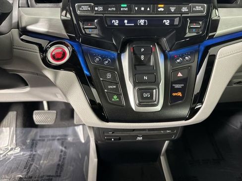 Used 2019 Honda Odyssey Elite image 17