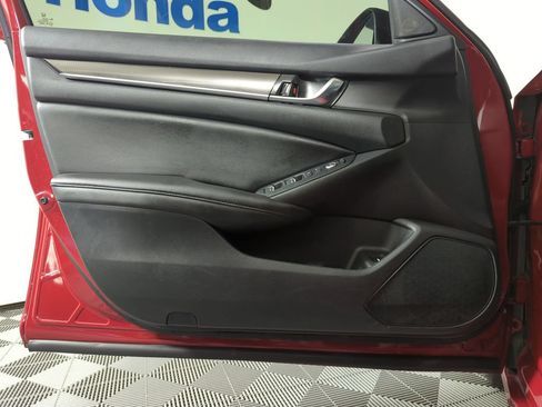 Certified 2021 Honda Accord Sport Special Edition image 9
