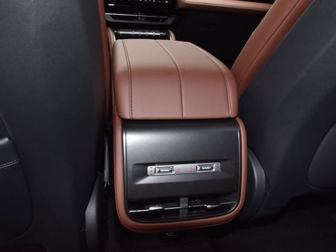 New 2026 Lincoln Nautilus Reserve w/ Jet Appearance Package image 25