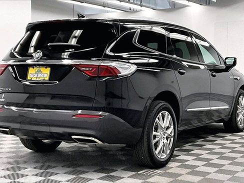 Used 2023 Buick Enclave Essence w/ Experience Buick Package image 12