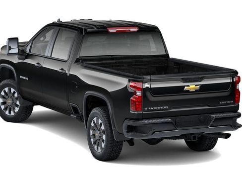 New 2026 Chevrolet Silverado 2500 Custom image 4