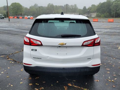 Used 2021 Chevrolet Equinox LS image 10