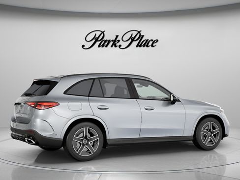 Certified 2025 Mercedes-Benz GLC 300 4MATIC w/ AMG Line image 23