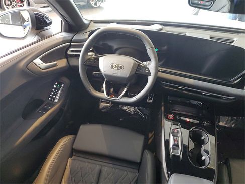 New 2025 Audi S5 Premium Plus image 23