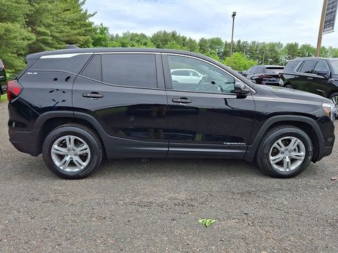 Certified 2023 GMC Terrain SLE AWD/4WD image 7