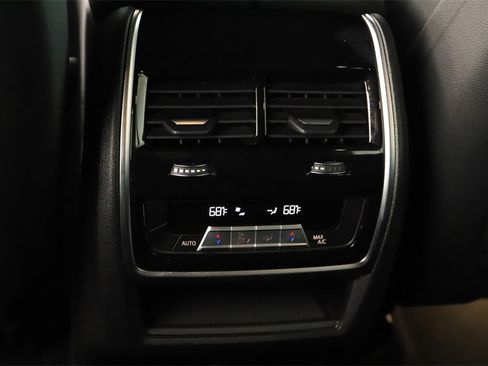 Used 2020 BMW X5 sDrive40i w/ Premium Package image 22