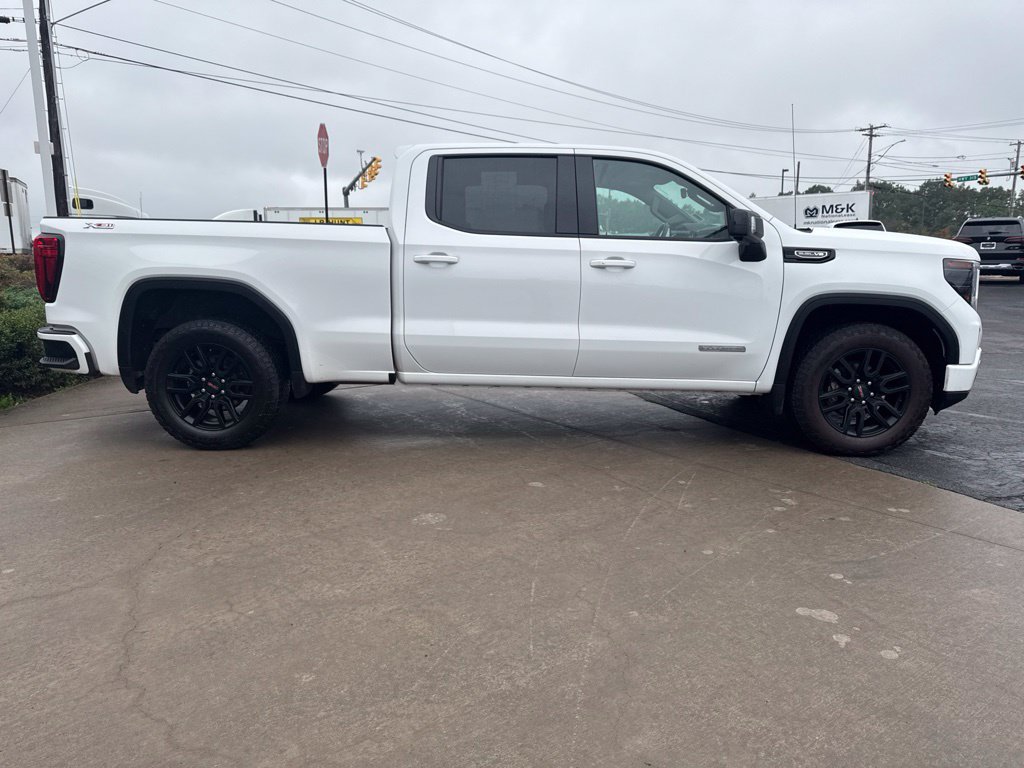 Used 2025 GMC Sierra 1500 Elevation w/ Elevation Premium Package AWD/4WD image 5