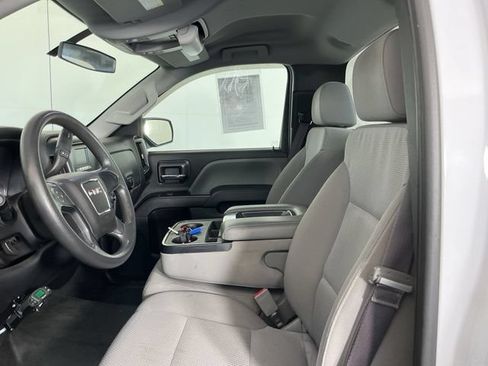 Used 2017 GMC Sierra 1500 2WD Regular Cab image 9