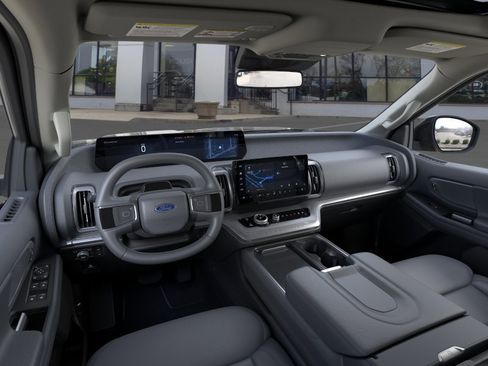 New 2026 Ford Expedition Max Active AWD/4WD image 9