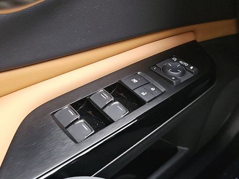 Used 2025 Lexus ES 350 w/ Premium Package FWD image 27