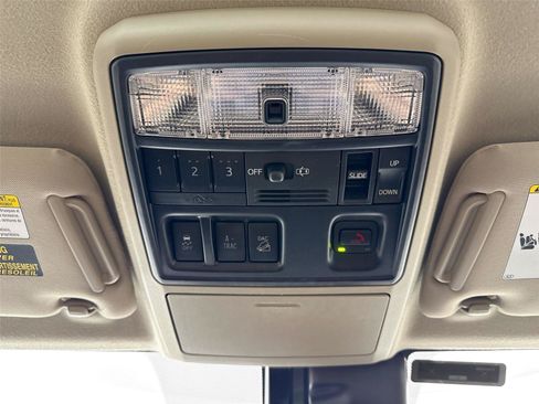 Certified 2024 Toyota 4Runner Limited AWD/4WD image 24