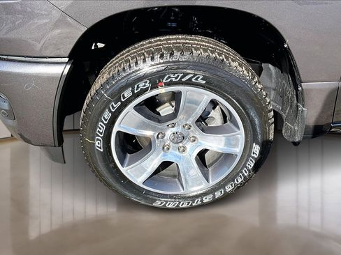 New 2026 RAM 1500 Express image 12