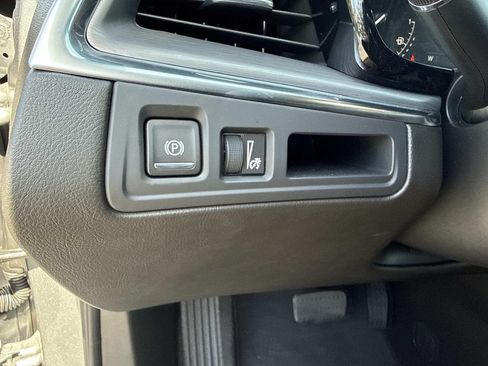 New 2026 Cadillac XT5 Luxury w/ LPO, Floor Liner Package FWD image 31