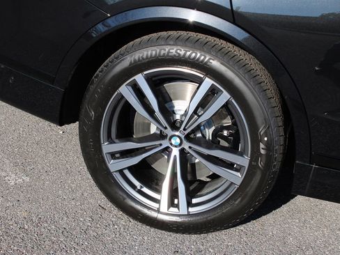 New 2026 BMW X7 M60i image 38