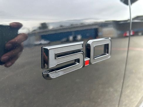 Used 2025 Ford Mustang GT Premium RWD image 34