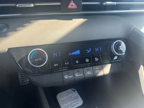 New 2026 Hyundai Elantra Sport FWD image 17