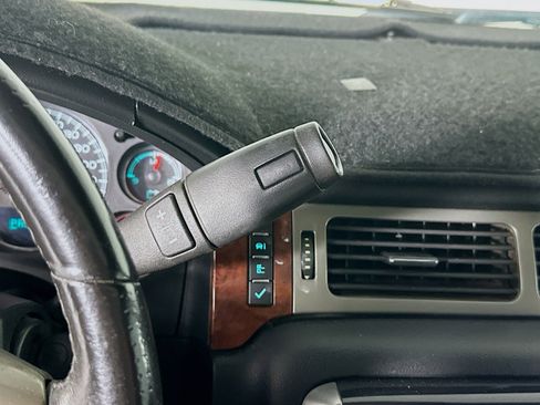 Used 2012 Chevrolet Tahoe LT w/ Texas Edition image 24