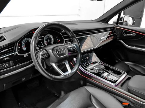 Used 2021 Audi Q7 3.0T Prestige w/ Prestige Package AWD/4WD image 23