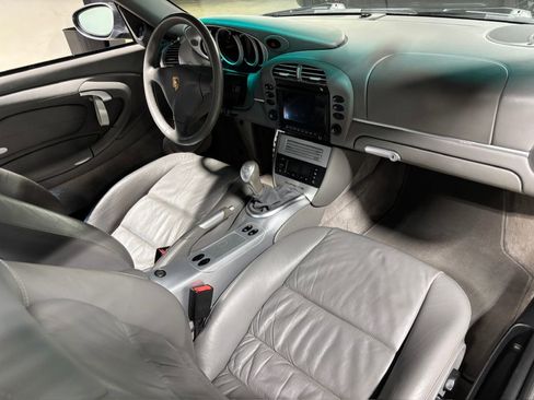 Used 2003 Porsche 911 Carrera 4S AWD/4WD image 18