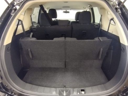 Used 2018 Mitsubishi Outlander ES AWD/4WD image 19