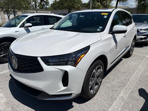Used 2025 Acura RDX w/ Technology Package AWD/4WD image 2
