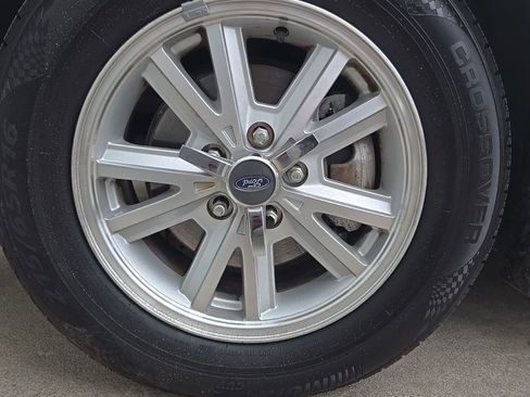 Used 2006 Ford Mustang Coupe image 21