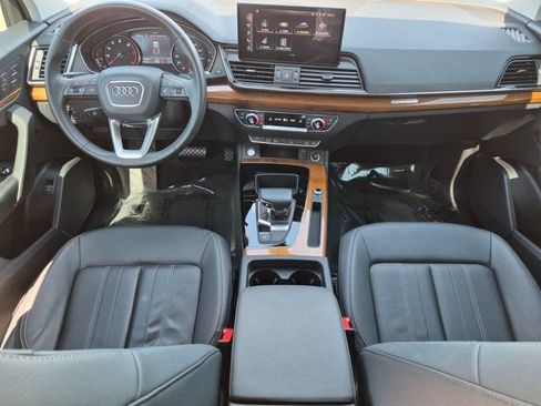 Certified 2023 Audi Q5 2.0T Premium w/ Convenience Package AWD/4WD image 13