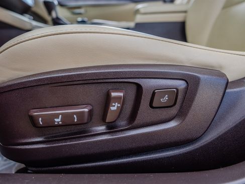 Used 2018 Lexus ES 350 w/ Premier Package FWD image 27