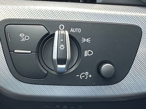 Used 2025 Audi A5 2.0T Premium Plus image 21