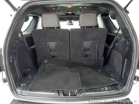 Used 2022 Dodge Durango R/T w/ Blacktop Package AWD/4WD image 28