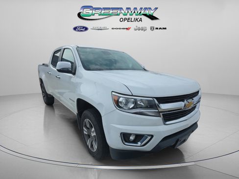 Used 2015 Chevrolet Colorado LT w/ Luxury Package image 16