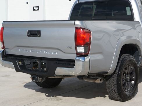Used 2021 Toyota Tacoma SR5 image 18