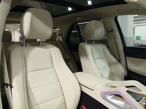 Certified 2024 Mercedes-Benz GLE 450 4MATIC image 24